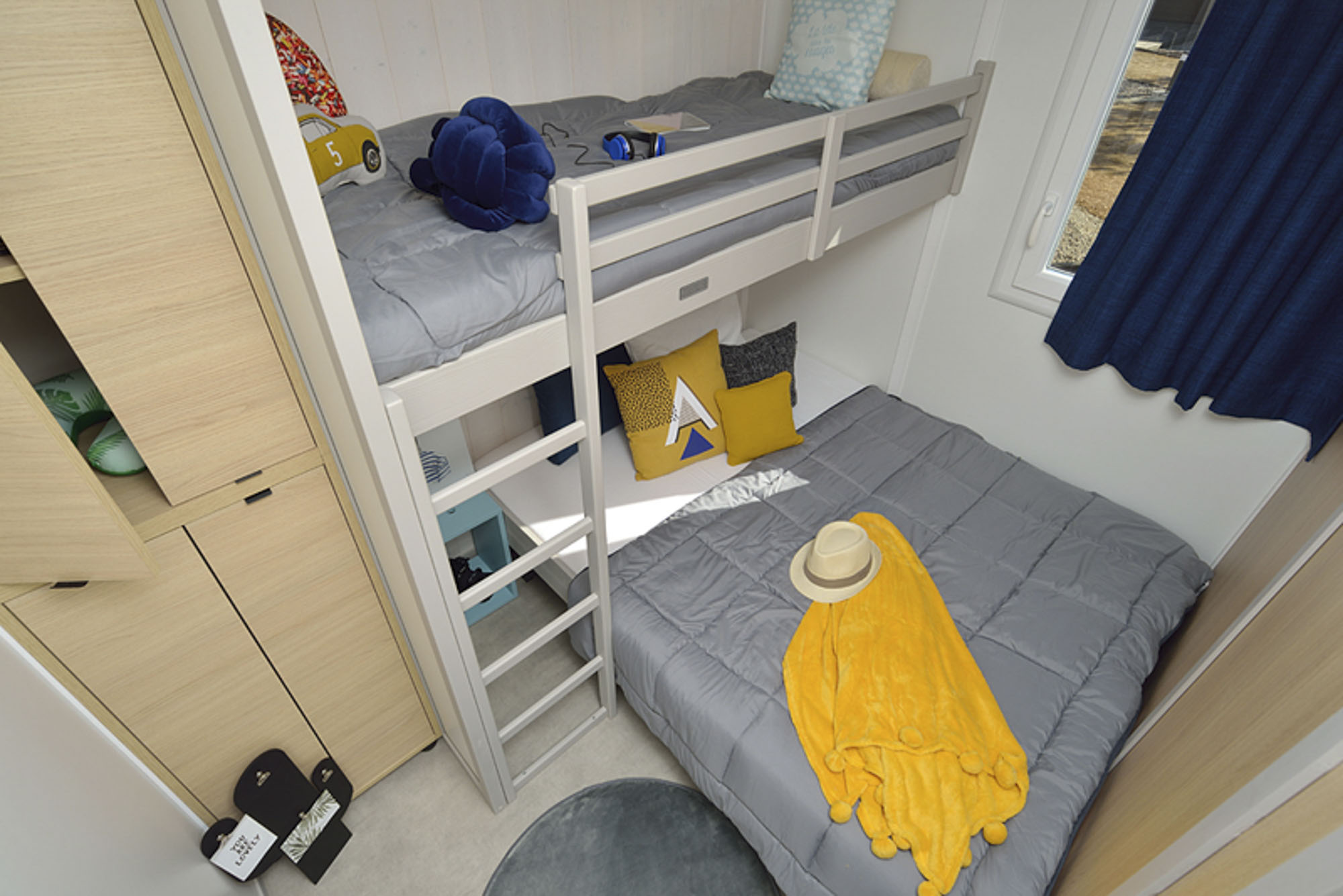 camping-la-campiere-chalet-indigo-B